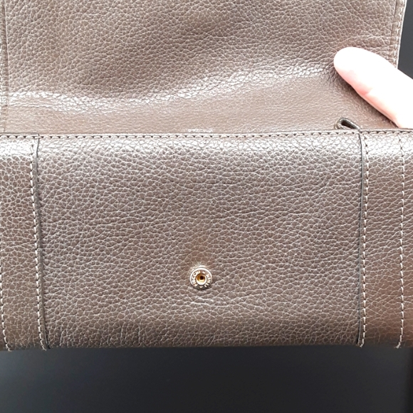 CHLOE PARATY CALFSKIN BROWN LEATHER LONG CONTINENTAL WALLET - Picture 4 of 16